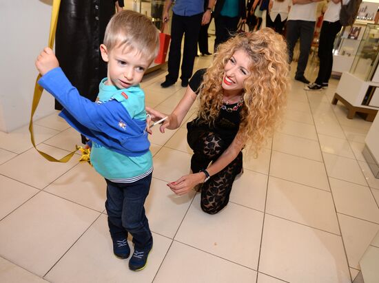 Moscow hosts InStyle Charity Beauty Bar party