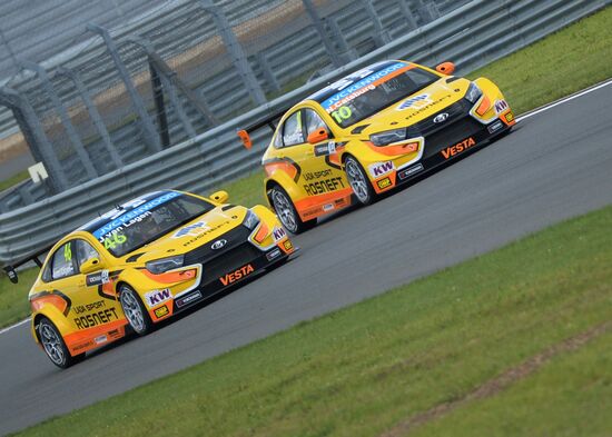 WTCC 2015. Round 5. Day One