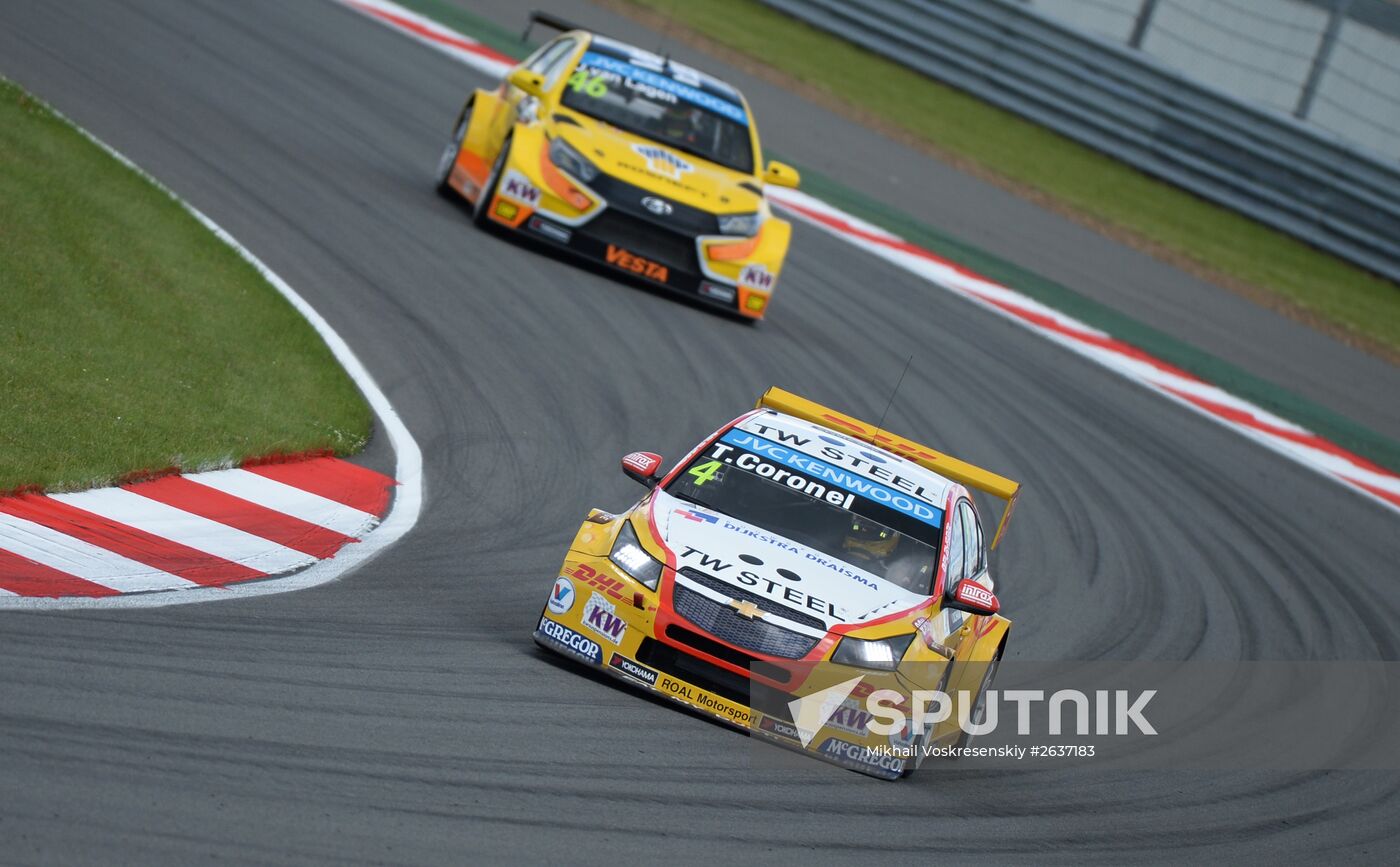 WTCC 2015. Round 5. Day One