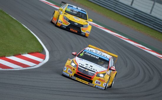 WTCC 2015. Round 5. Day One