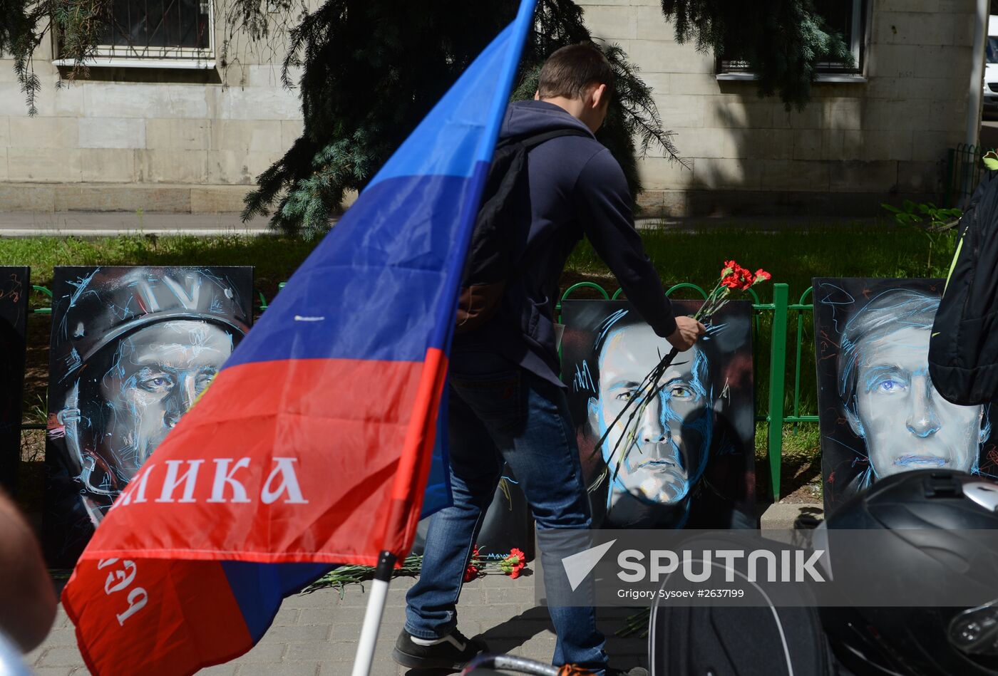 Memorial for journalists who died covering the war in Ukraine's east