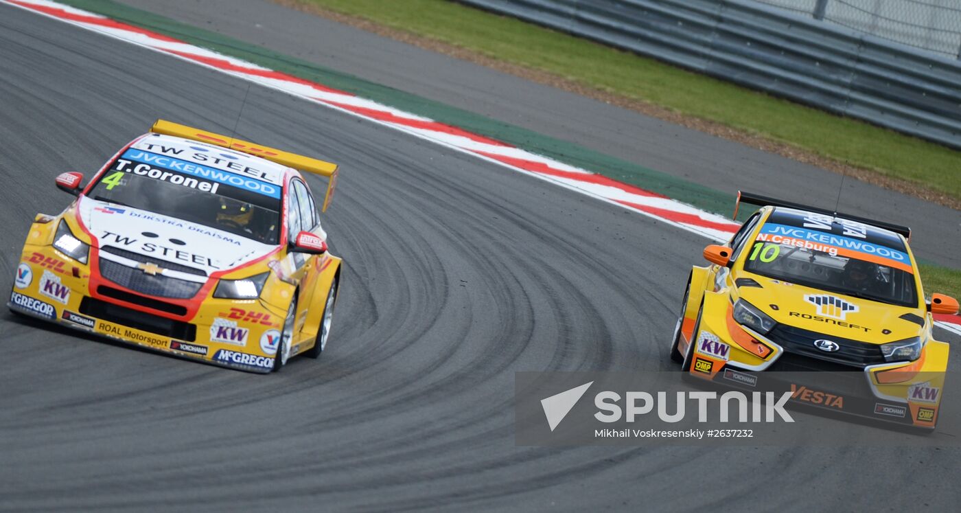 WTCC 2015. Round 5. Day One