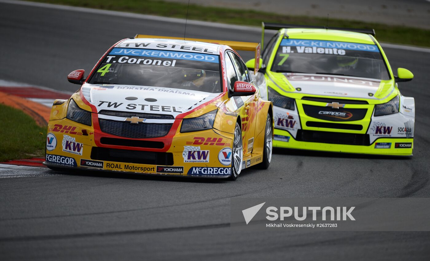 WTCC 2015. Round 5. Day One