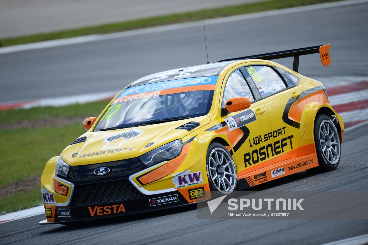 WTCC 2015. Round 5. Day One