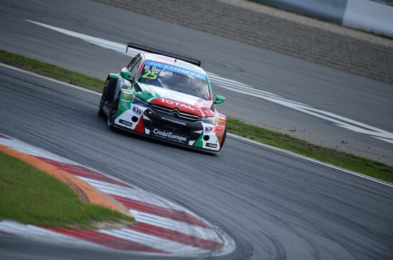WTCC 2015. Round 5. Day One