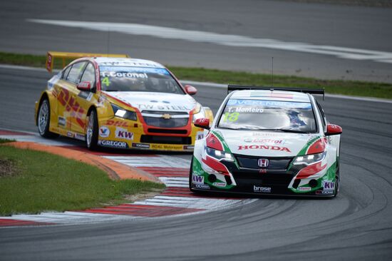 WTCC 2015. Round 5. Day One