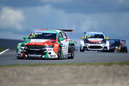 WTCC 2015. Round 5. Day One