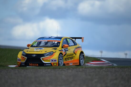 WTCC 2015. Round 5. Day One