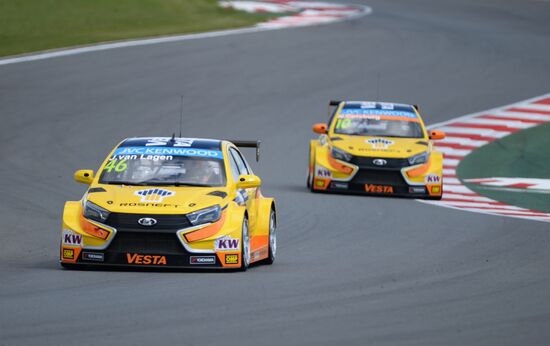 WTCC 2015. Round 5. Day One