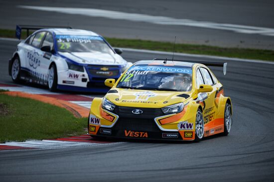 WTCC 2015. Round 5. Day One