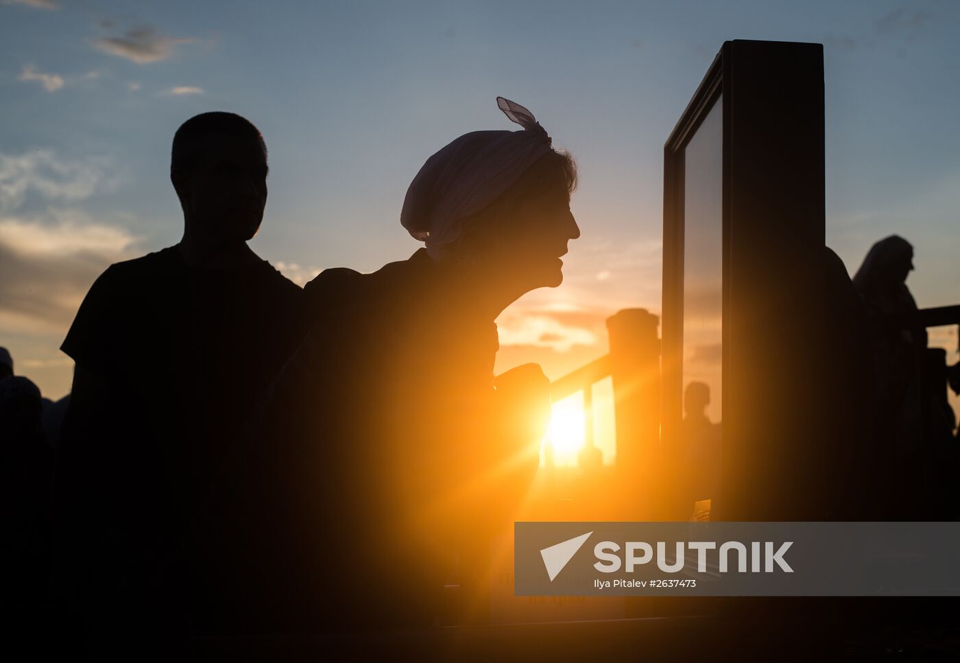 Velikaya River religious procession in Kirov Region