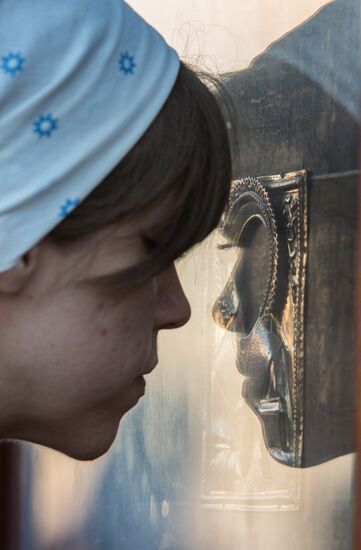 Velikaya River religious procession in Kirov Region