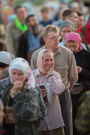 Velikaya River religious procession in Kirov Region