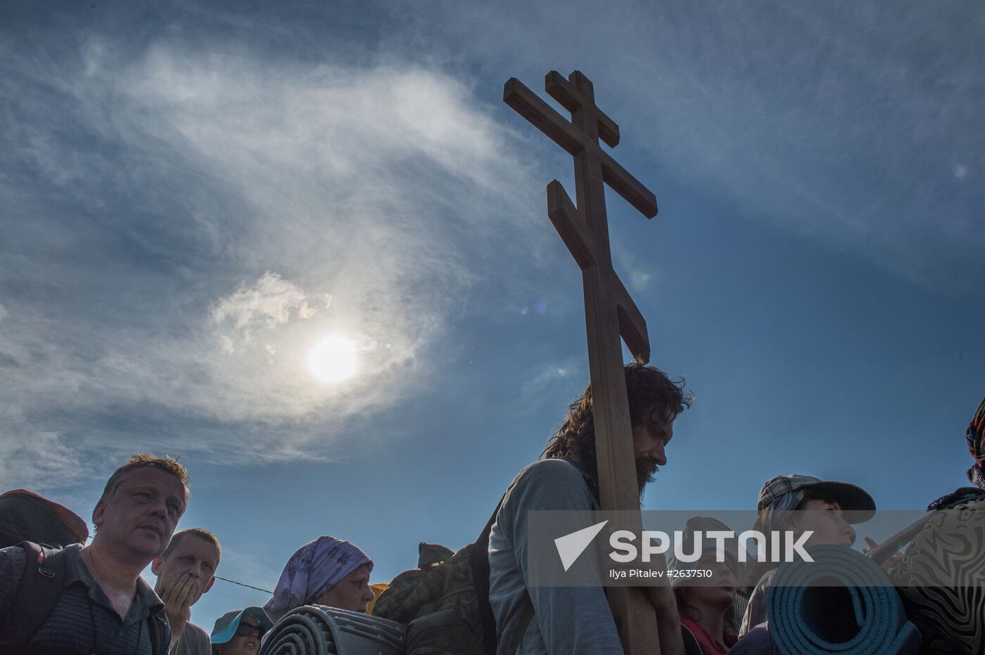 Velikaya River religious procession in Kirov Region