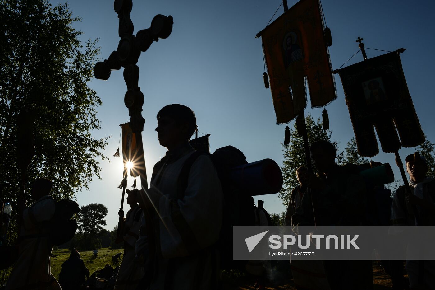 Velikaya River religious procession in Kirov Region