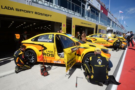 WTCC 2015. Round 5. Day Two