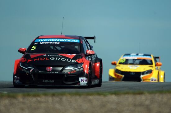 WTCC 2015. Round 5. Day Two