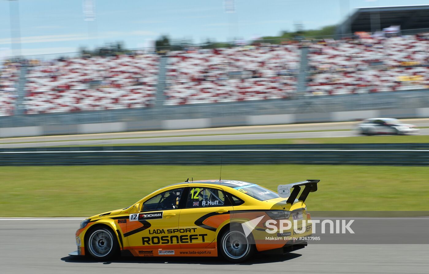 WTCC 2015. Round 5. Day Two