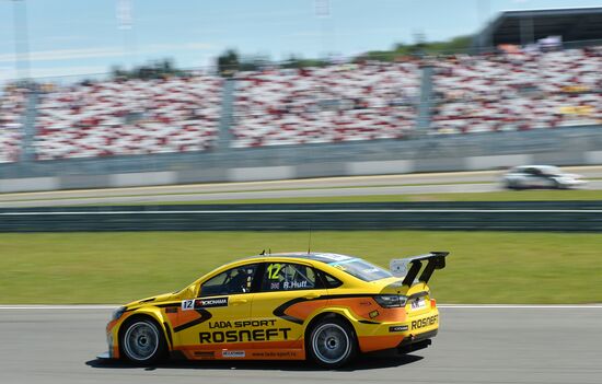 WTCC 2015. Round 5. Day Two