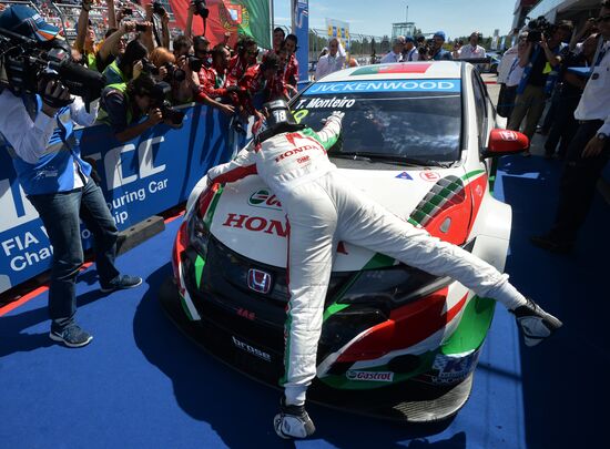 WTCC 2015. Round 5. Day Two