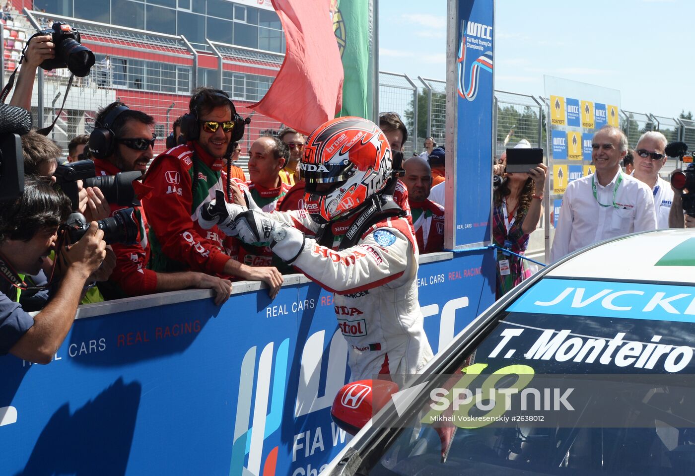 WTCC 2015. Round 5. Day Two