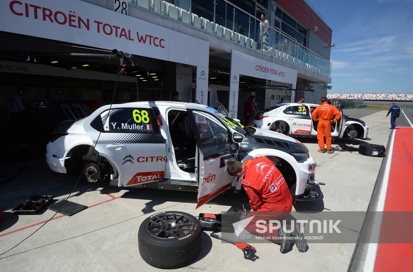WTCC 2015. Round 5. Day Two