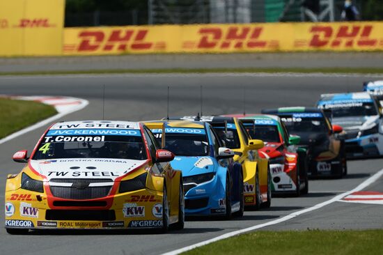 WTCC 2015. Round 5. Day Two