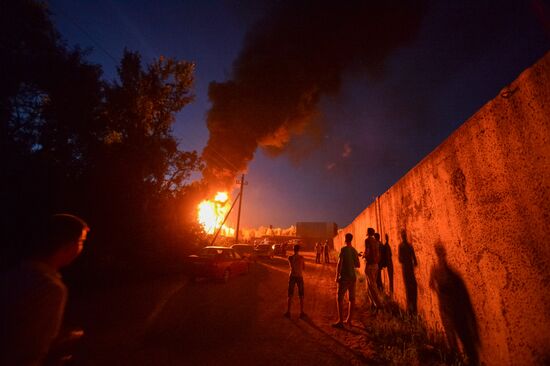 Fire at oil tank farm in Kiev Region