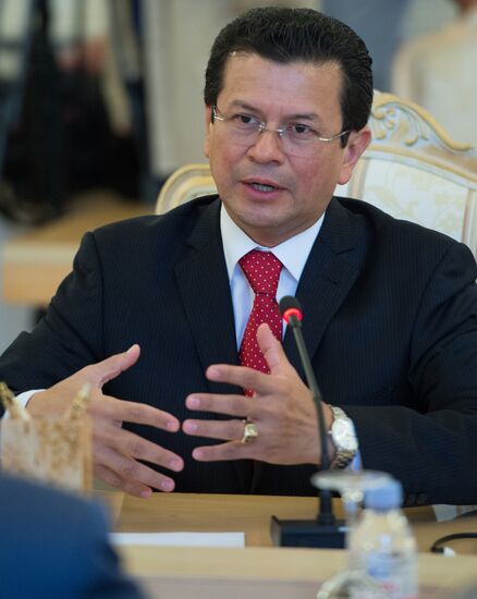 Foreign Ministers of Russia and Salvador S.Lavrov and H.R.Martinez Bonilla meet in Moscow