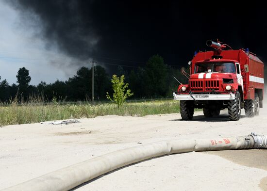 Fire at oil tank farm in Kiev Region