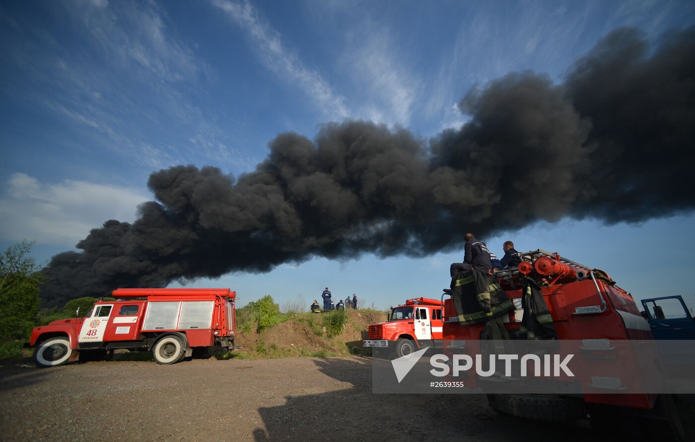Fire at oil tank farm in Kiev Region