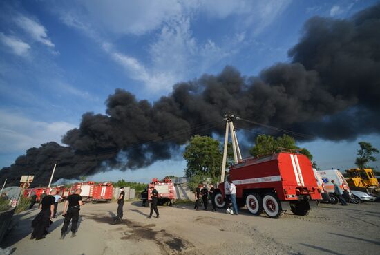 Fire at petroleum storage base in Kiev Region
