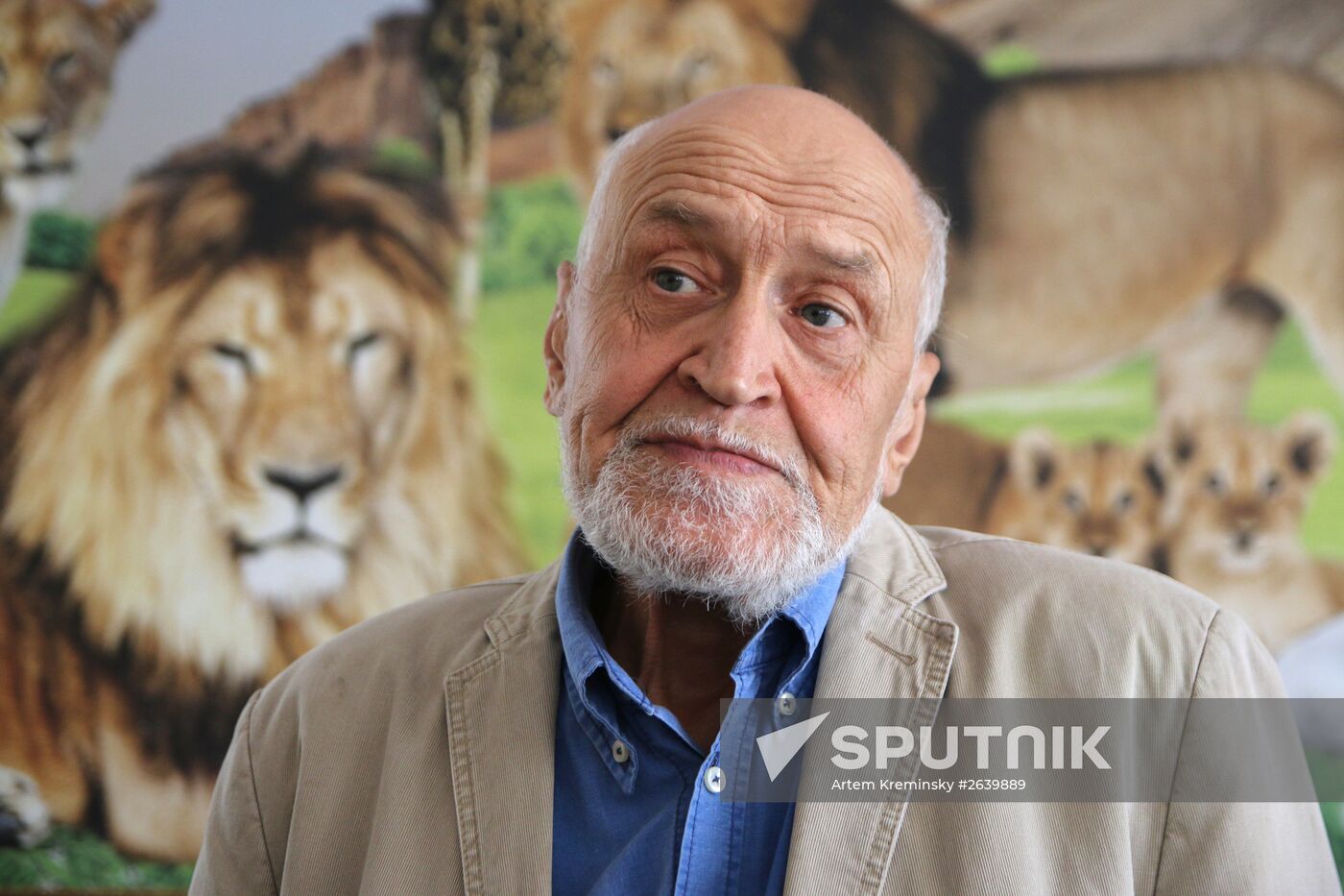 Nikolai Drozdov on set of Animal World at Taigan Safari Park in Crimea