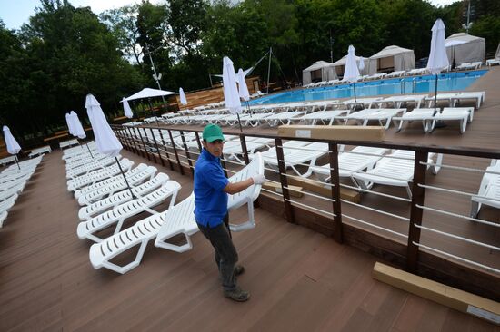 Preparations for the opening of the Port at VDNKh city beach