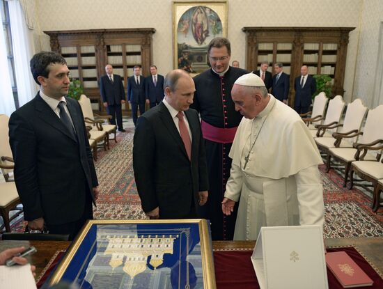 Russian President Vladimir Putin visits Italy