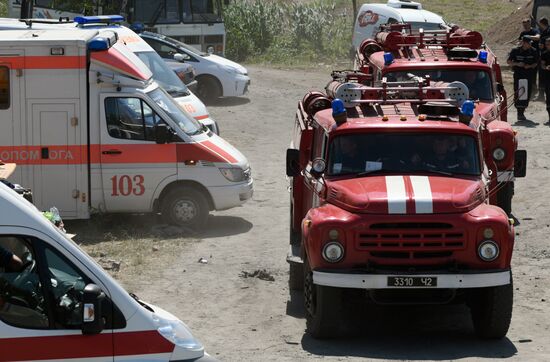 Petroleum storage base near Kiev on fire