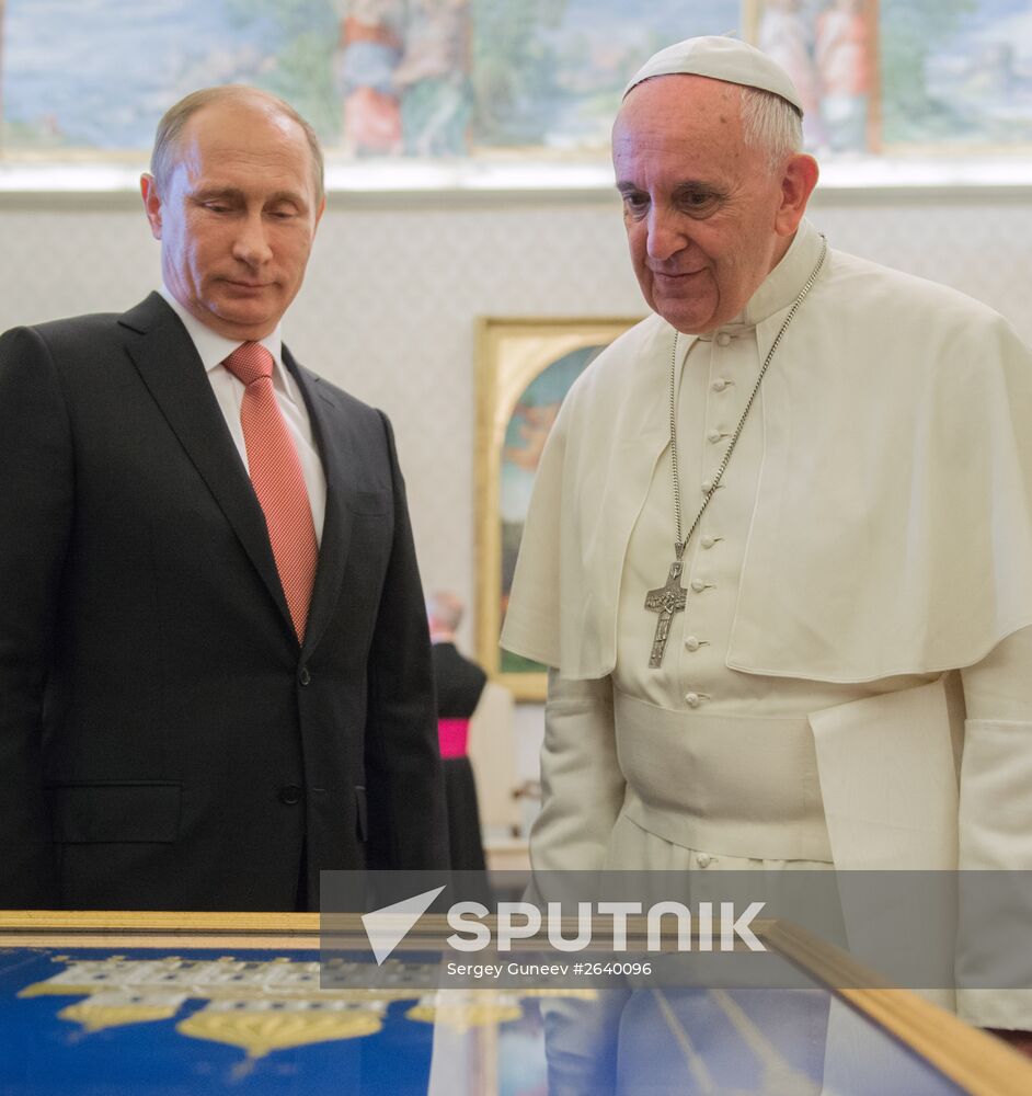 Russian President Vladimir Putin visits Italy