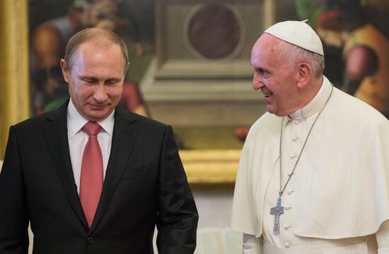 Russian President Vladimir Putin visits Italy
