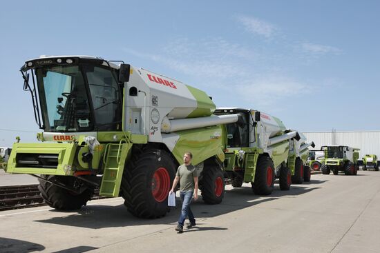 Manufacturing CLAAS harvester threshers in Krasnodar Region