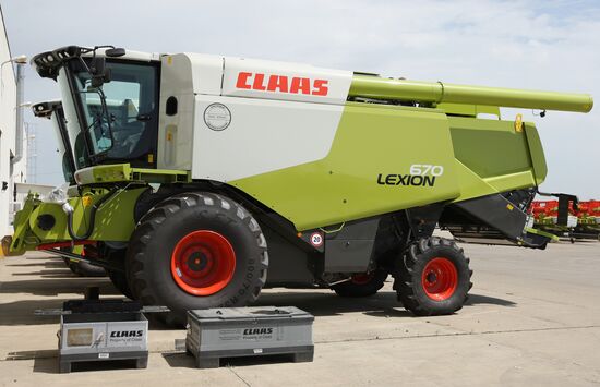 Manufacturing CLAAS harvester threshers in Krasnodar Region