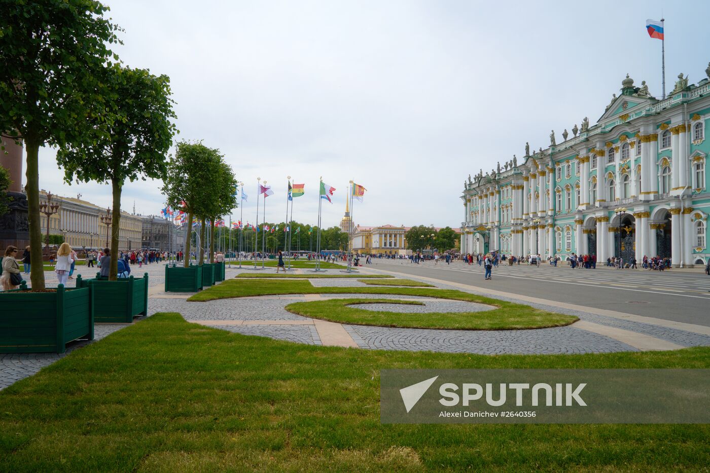 Palace Square, St. Petersburg