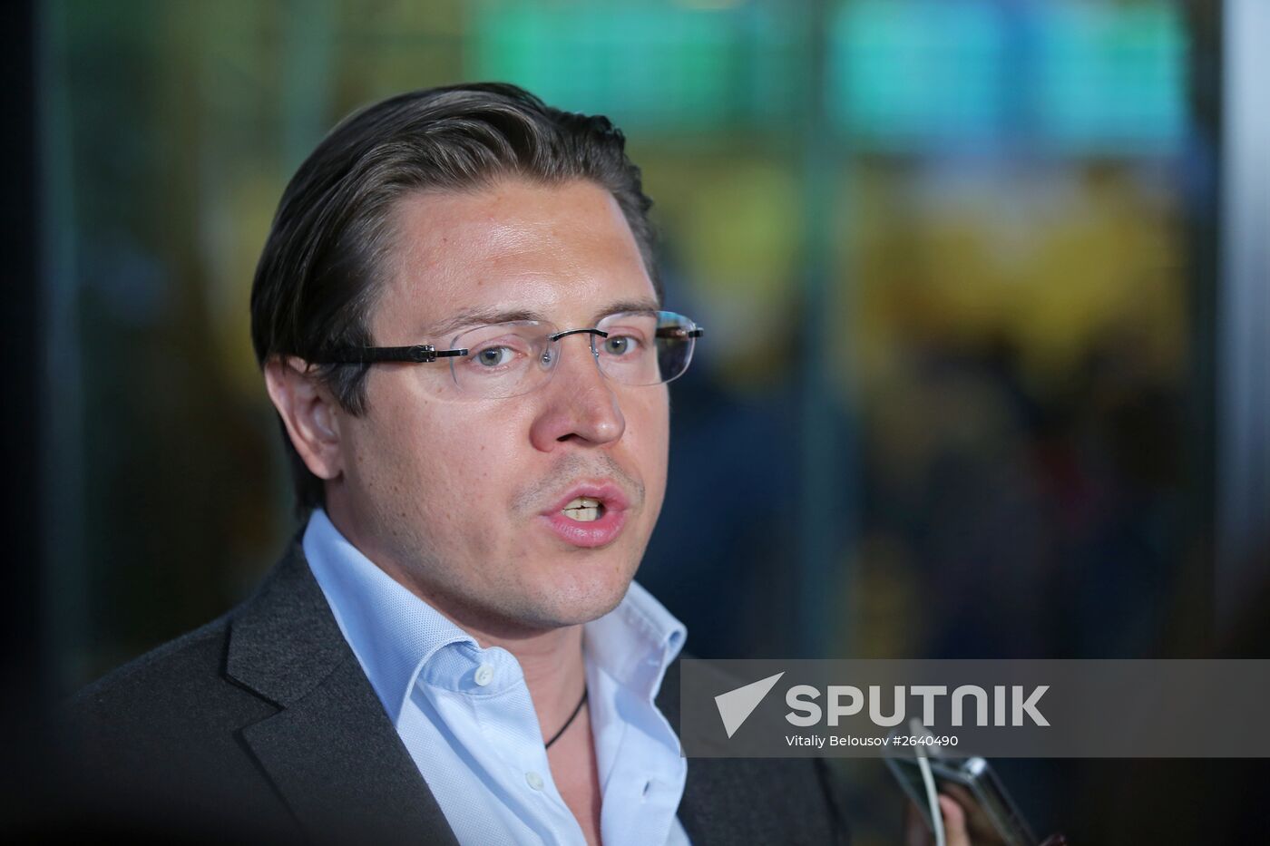 Lawyer Karabanov gives interview at Vnukovo airport