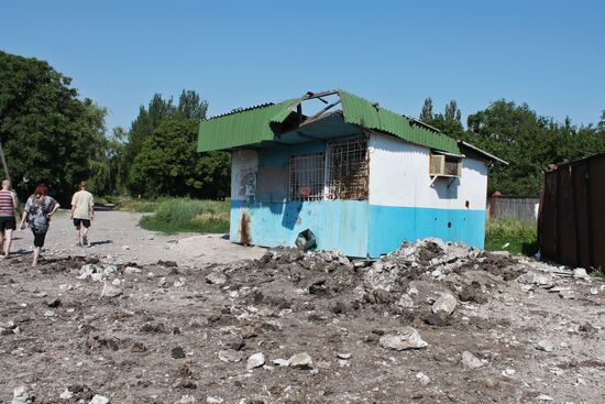 Aftermath of shelling in Oktyabrsky community, Donetsk