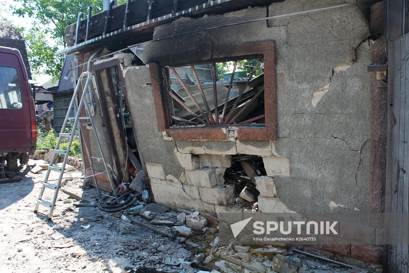 Aftermath of shelling in Oktyabrsky community, Donetsk
