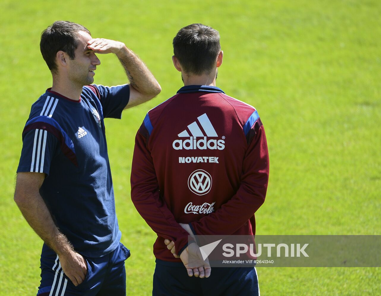Football. Russian national team holds training session