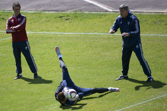 Football. Russian national team holds training session