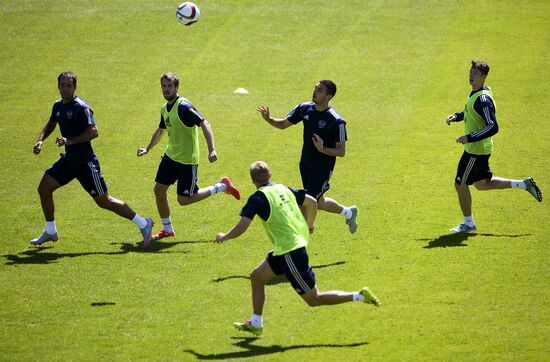 Football. Russian national team holds training session
