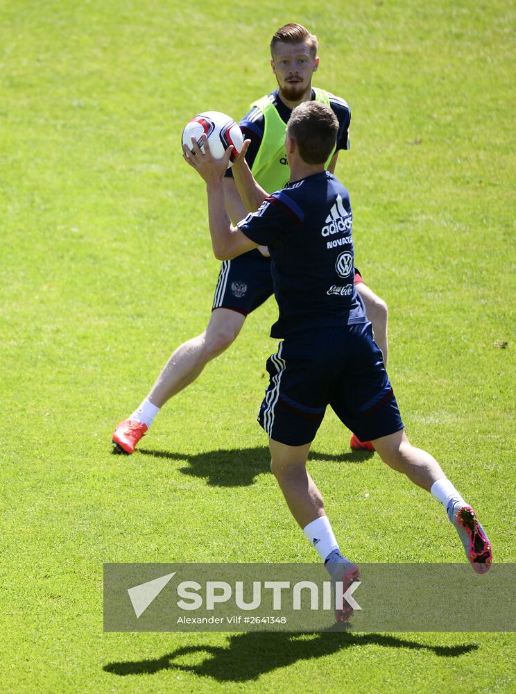 Football. Russian national team holds training session