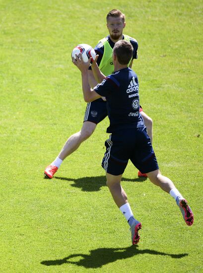 Football. Russian national team holds training session