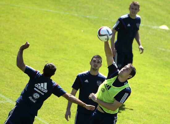 Football. Russian national team holds training session